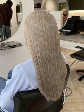 ラヴィズム(LUVISM) ダブルカラー/ケアブリーチ/インナーカラー/顔周りレイヤー