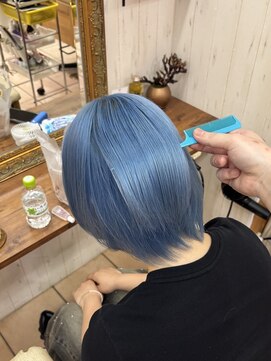 ウィルゴ 原宿(VIRGO) 水色ペールブルーシアンブルーペールシアン青アッシュブルー水色