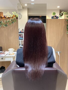 エル バイ ファースト(L by first) 【L by first】艶のあるボルドーレッド