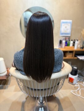 自然にまとまる美髪ミディアム☆ストレートエステ＋カット