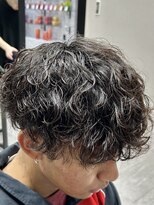 グロップ 町田(GLOP)&nbsp;今っぽ無造作メンズ波巻きパーマ