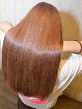 髪質改善《TOKIOトリートメント》正規取扱店ハイダメージ毛も内部から補修することで憧れのツヤが手に入る!