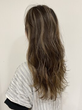 エアー 横浜(AIR) 【寺本】ハイライトで叶えるベージュ系ヘルシーカラー