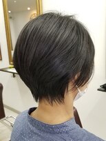 ヘアデザインロアール 元町店(Hair Design LOIRE) くびれエアリーショート