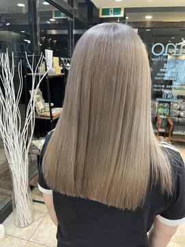 オリノ(olino) ホワイトアッシュベージュ