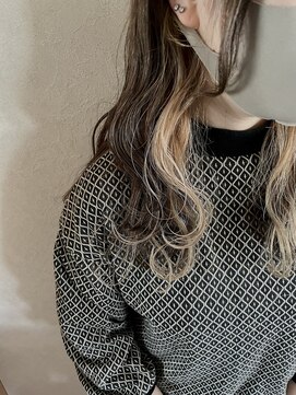 アオ(AO) インナーベージュ