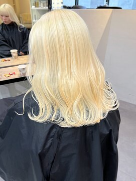 ベレーザ 渋谷(BELEZA) 6221シルキーベージュハイライトグラデーションハイトーンカラー