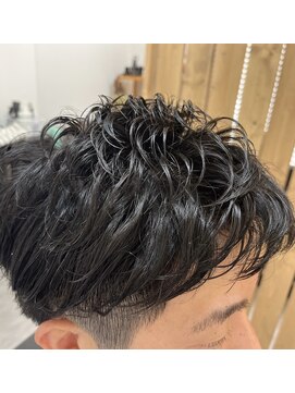 シープラス(C+) ツーブロック、ニュアンスパーマ