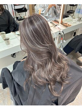 ブレンド 渋谷(BLend) ハイライトブルージュマチルダボブインナーグレージュ