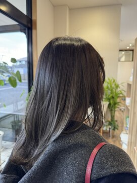 エ フュチュール(et Futur) 寒色カラー