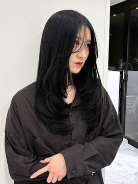 ベレーザシェルト(Beleza scelto) 12721黒髪グレーアッシュ韓国風巻き姫カットレイヤーワンカール