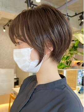エリマ 横浜西口(elima) 横浜西口くびれショート切りっぱなしボブベージュカラー30代●