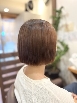 フリージア(freesia) 簡単スタイリング/ブリーチなしカラー/髪質改善トリートメント