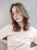 ギークス(GEEKS)&nbsp;【GEEKS渋谷】ハッシュカット/顔周りレイヤー/冬カラー/20代30代