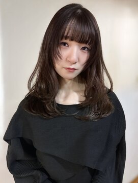 エアー 青山(AIR) 冬の小顔ロングレイヤーカット顔周りレイヤー