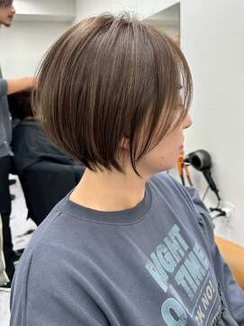 ヘアサロン リボーン(Hair salon Reborn) 王子ボブ白髪ぼかしハイライトショートボブ20代30代