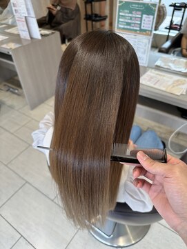 イコール 千葉(equal) 大人ロング/艶髪/髪質改善/[千葉]