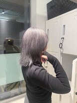 デバイス バイ フレイムス 越谷(DEVICE by Frames)&nbsp;シルバー　ブリーチカラー　ハイトーン　越谷