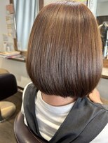 ウィーズヘアー(Weed's Hair) 艶感ナチュラルボブ