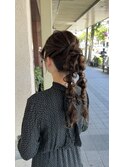 ツイン編み下ろしポニー