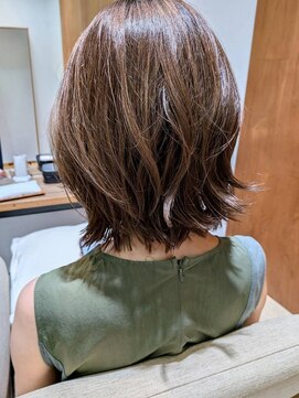 ヘアリゾート粋 リマ 銀座店(lima) ショートレイヤー/チョコレートブラウン/透明感カラー