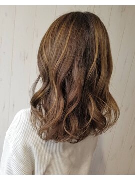 アンカー バイ ラフ(anchor by Laf) シルクグレージュ×ハイライト☆