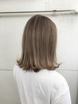 ナイン ヘアースタジオ(NINE Hair Studio) メロウベージュ