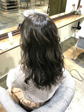 エイミー(Aimee) Aimee ドライフラワーカラー×アンニュイウェーブ