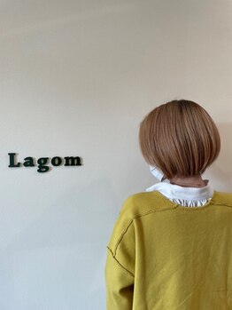 ラゴム(Lagom)の写真/【暗い印象や老けて見られるのが気になる方へ】脱白髪染めに特化した人気サロン”Lagom”☆色もちも抜群◎