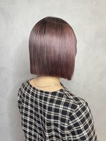 アイドット(i.)&nbsp;ぱつっとボブに艶カラー