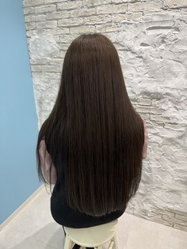 ラ ミューズ ヘアー(La mju:z hair) ナチュラルなオリーブカラー(s)