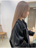 透明感ベージュ