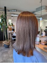 ウールバイレガーレ(uul by Legare/a)&nbsp;グレージュ切りっぱなしボブ前髪ありミニボブミルクティベージュ