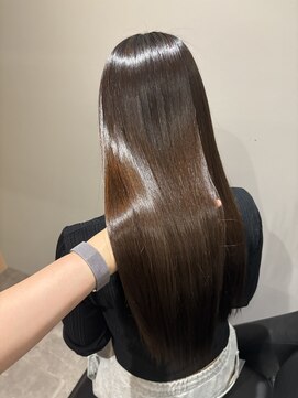 イオエ 西梅田(ioe) ブリーチなしカラー／髪質改善/ミルクティーベージュ/顔へア