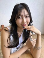 ルル(LuLu by KENJE)&nbsp;韓国風レイヤー【藤沢/本鵠沼/ヘッドスパ/白髪ぼかし/艶髪】