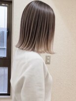 モルト 麻生(molt) バレイヤージュ ボブ