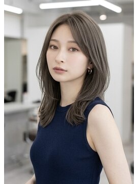 ロイ(Roi) さらツヤストレート×ベージュカラー