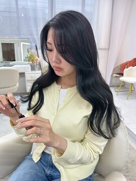 ユイマァル 岡山(YUIMARL) ダークグレージュカラー顔周りレイヤー似合わせ前髪カット