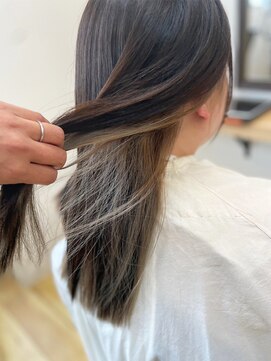 モーラ 鳳店(MOLLA) インナーカラー×グレージュベージュ【鳳】