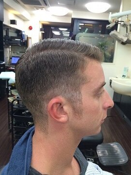 理容室クレオ 新宿 オールドスクール・パートスタイル