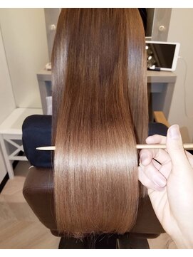 アールサロン アオヤマ(Rr SALON AOYAMA) うる艶髪で理想の髪に！