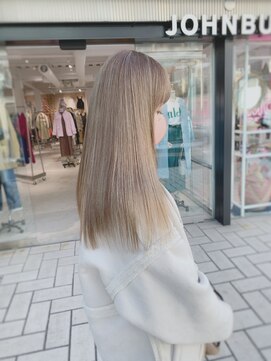 アクアオモテサンドウ(ACQUA omotesando) モテ髪カタログ　ホワイトグレージュ　メルティカラー　古本