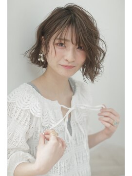 ベイス アワジ(BASE) シークレットハイライト