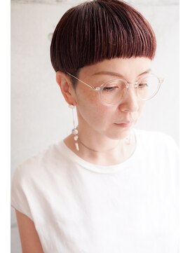 カライング(ing) 大人可愛い20代30代40代黒髪前下がりショートボブ丸みショート◎