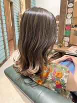カシータヘアリゾート 熱田千年店(Casita Hair Resort) 黒髪にハイライト♪