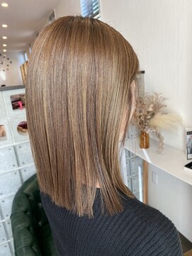 ヘアデザイン ノア(Noa) 透け感ベージュ