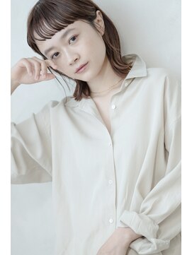 コノン(CONON) 眉見せショートバング　サンドカラー