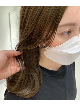 バズ(BUZZ) 外国人風柔らかさベージュ