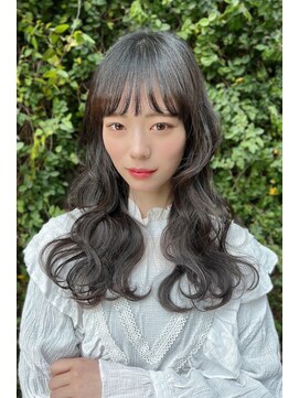 リークフー(Ree cu fuu) 10代20代30代40代前髪　ロングウェーブヘアー　藤沢