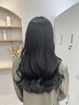 ユウル 横浜(juhl.) ブルーブラック/ダークカラー/黒髪/TOKIOトリートメント